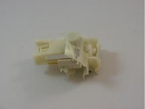 Picture of Bosch Thermador Gaggenau Dishwasher Door Latch - Part# 438026