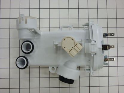 Picture of Bosch Siemens Thermador Gaggenau Dishwasher INSTANTANEOUS WATER HEATER ELEMENT ASSEMBLY - Part# 480317