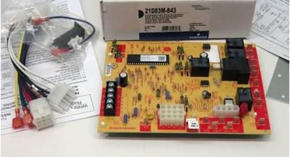 Picture of LENNOX FURNACE CONTROL - Part# 21D83M-843