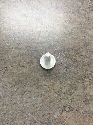 Picture of Maytag PLUG, WHT - Part# 61001795