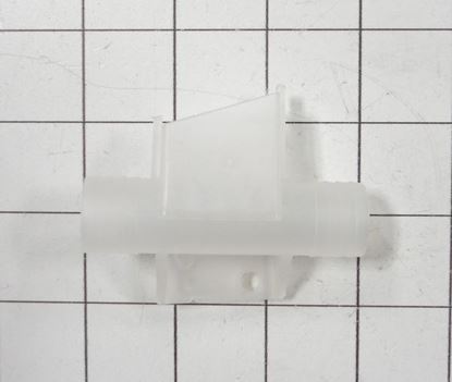 Picture of Maytag SLEEVE, INJECTOR - Part# 22213057