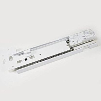 Picture of Frigidaire CD RH SLIDE FOR PLASTIC BASK - Part# 5303918694