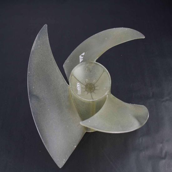 Picture of GE Outdoor Fan Blade Part# WJ73X23728