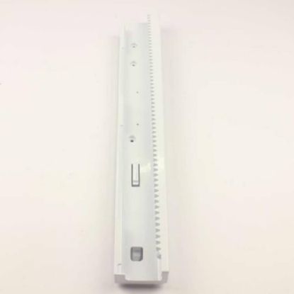Picture of Samsung Cover-rail Low R Part# DA63-03415A