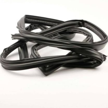 Picture of Whirlpool Door Gasket Part# 8210343
