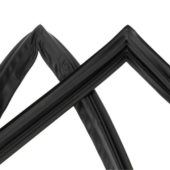 Picture of Blomberg Frz Door Gasket Part# 5928104200