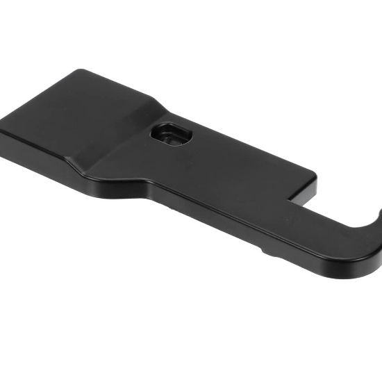 Picture of Magic Chef Upper Door Hinge Cover - Right Part# 2208100412